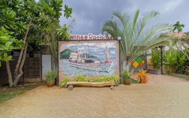 OYO 656 Wannee Pachok