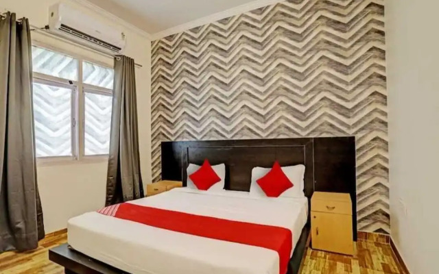 Jagdambey Hotel