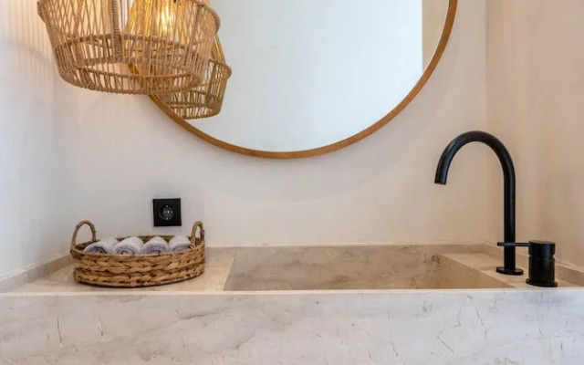 Casa Umalas Villa by Betterplace