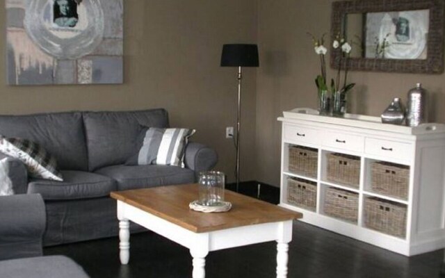 Cozy Apartment in Roasting near Belgian Border