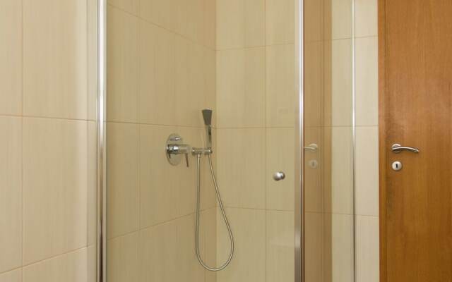 Beautiful Holiday Home in Kaštel Novi With Private Pool
