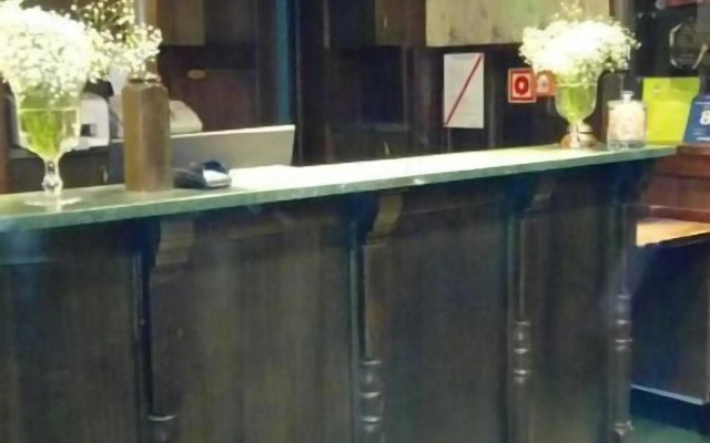 Hotel i Restauracja Dworski