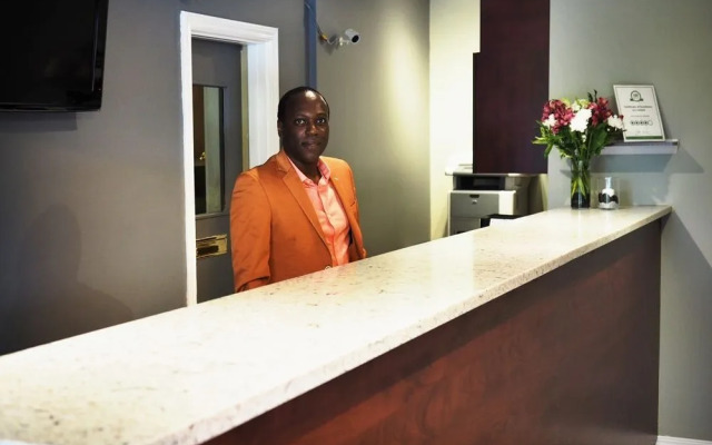 Hotel & Suites Les Laurentides Saint Sauveur