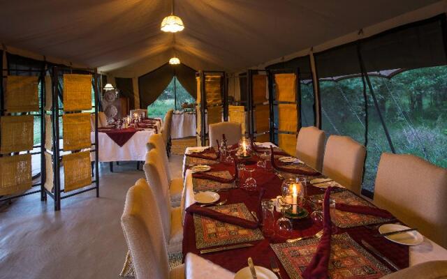 Karibu Camps & Lodges – Serengeti River Camp