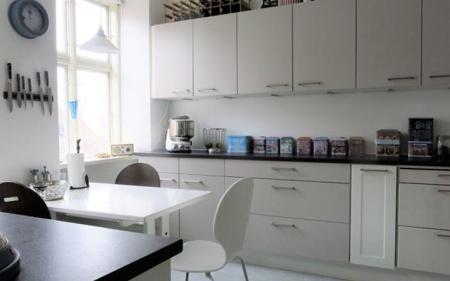 Apartment near Opera 980 - 1