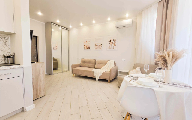 Delyuks na Pribrezhnoy 10 Deluxe Apartment