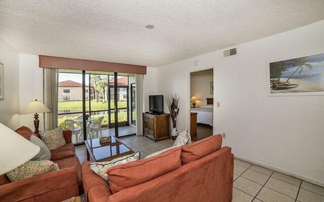 Shorewalk lakeview condo close to IMG