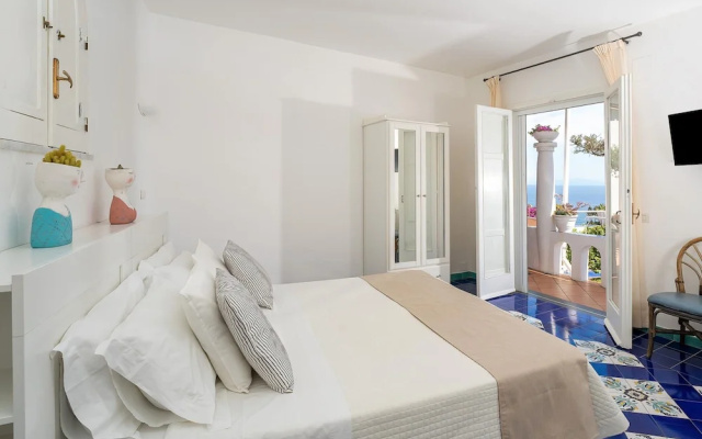 Villa Bijoux - Luxury Villa Sea View