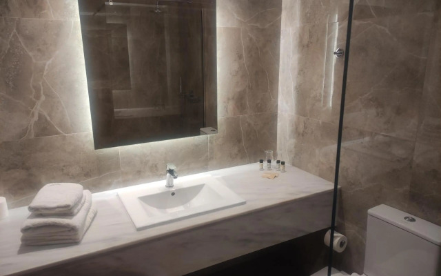 Themis Beach Hotel
