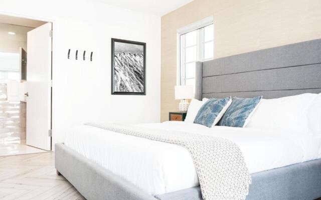 Luxuri Suites