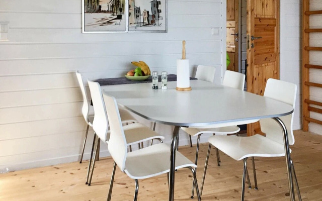 6 Person Holiday Home in Stord