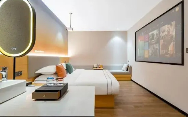 TaiZhou MoMo THEME hotel