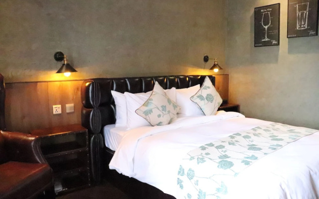 CHECK inn Phnom Penh BKK 1