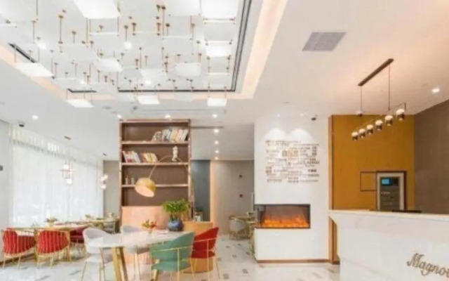 Magnotel (Shanghai Xinzhuang Industrial Zone Chunchun Road )