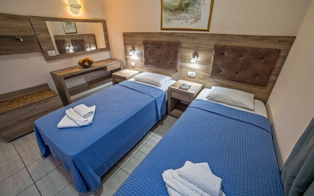 Blue Aegean Hotel & Suites