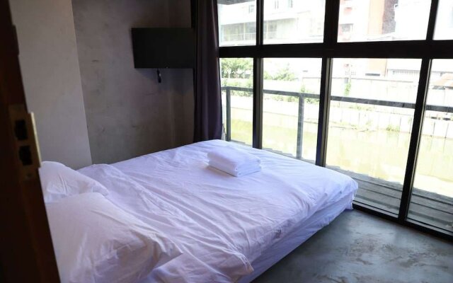 The Cube Hostel Khaosan