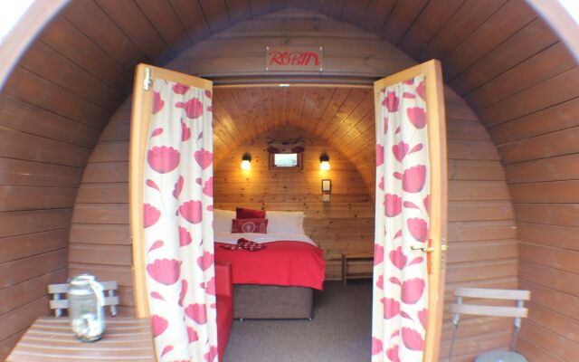 The Little Hide - Grown Up Glamping