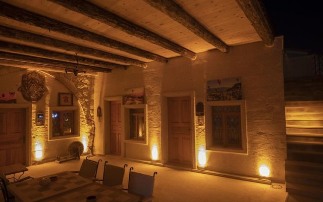 Atax Cave Hotel