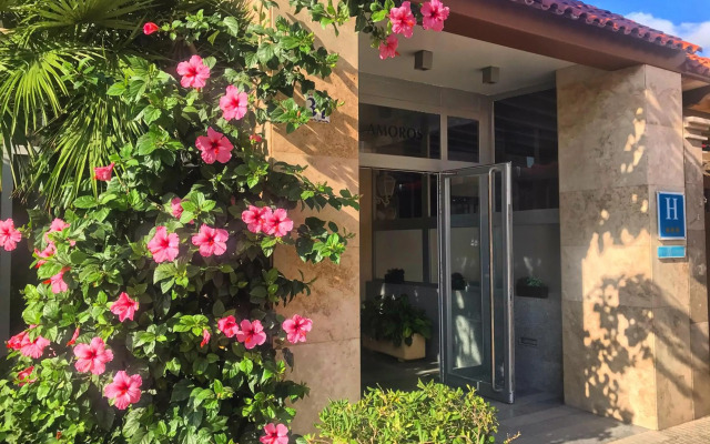 Hotel Amoros