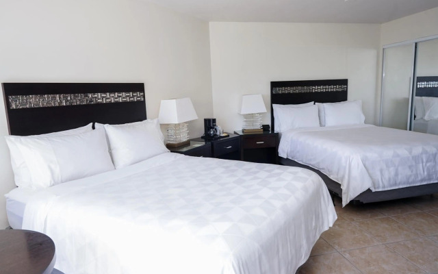 Holiday Inn Resort Grand Cayman by IHG