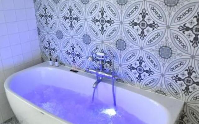 La Maison Rose, chaleureuse et luxueuse