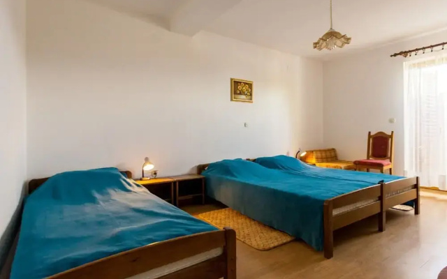Apartment in Malinska With Terrace