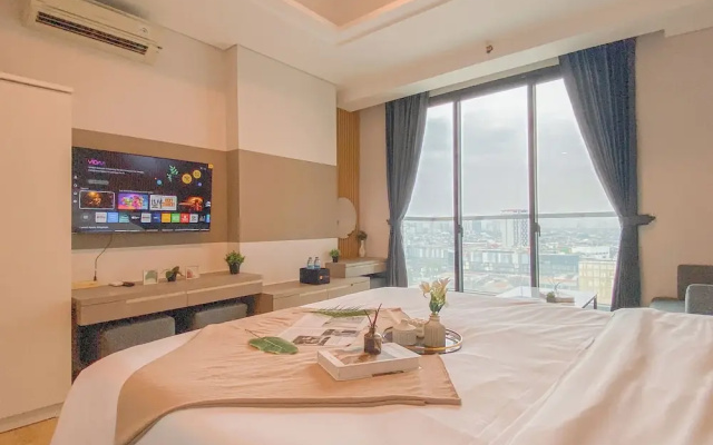 Cozy Designed Studio At Apartment Capitol Suites