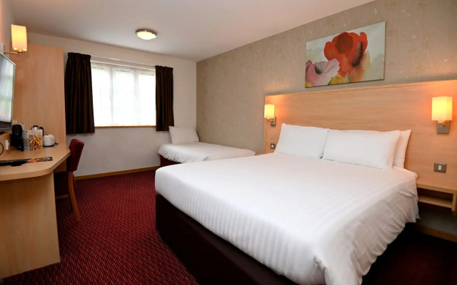 Meadow Farm, Redditch by Marstons Inns