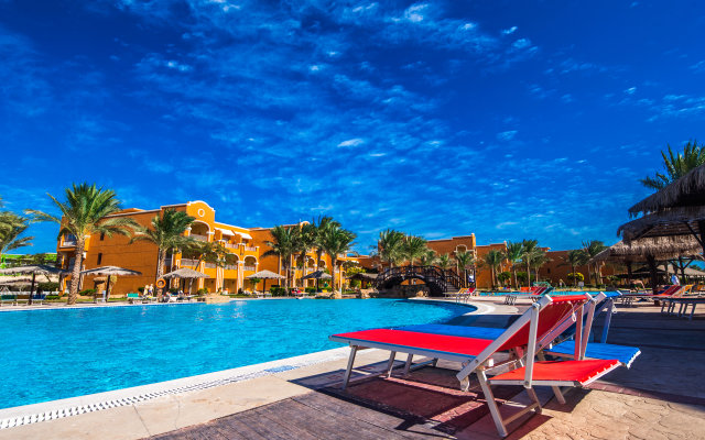 Caribbean World Resort - All-Inclusive