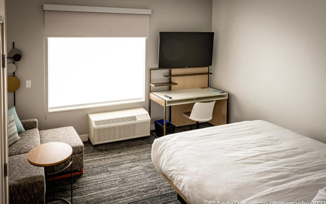 Towneplace Suites By Marriott New Philadelphia