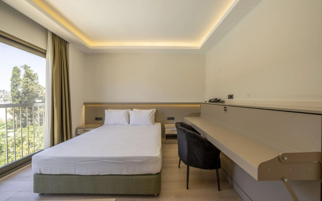 Olive Tree Gündoğan