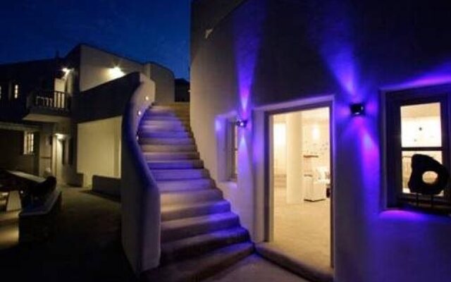Blue Sand Boutique Hotel & Suites