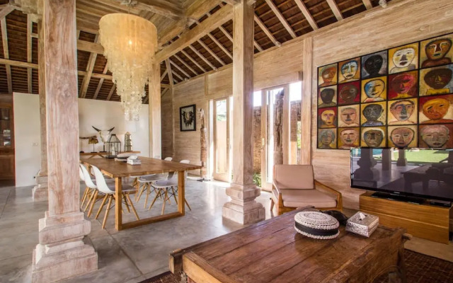 Beautiful Villa With Private Pool, Bali Villa 2072