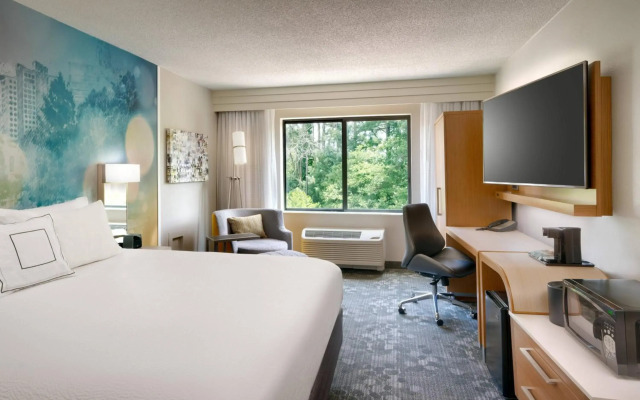 Courtyard by Marriott Charlotte Airport LoSo