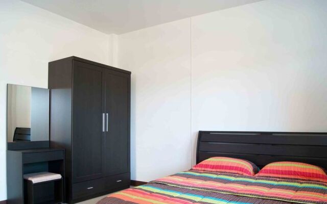 Suporn Lakeview Service APT & Homestay