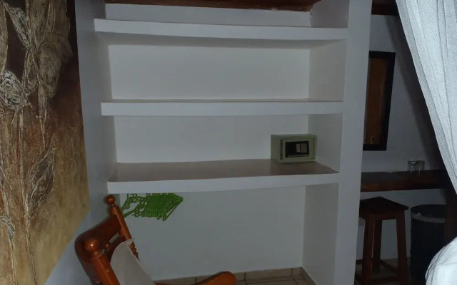 C-Mew Guest House