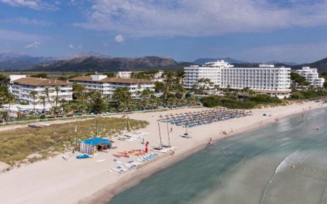 Playa Esperanza Suites