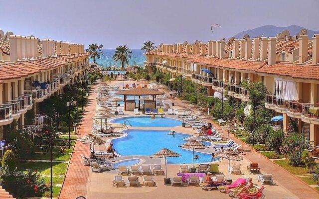 Sunset Beach Club Aqua 26