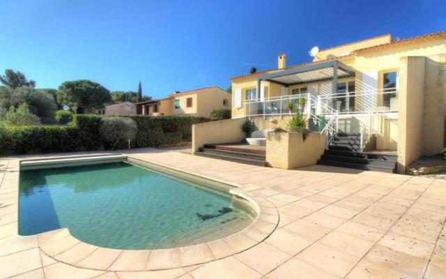 Maison Cap d'Agde, 5 pièces, 6 personnes - FR-1-607-26