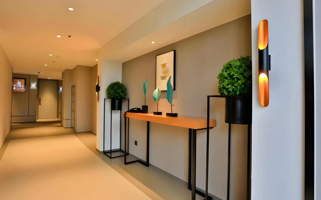 Homeinn Hotel (Shanghai Fengxian Jinhui Commercial Plaza)