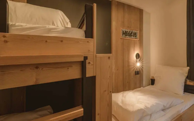 8 Guest Apartment With Luxury Spa Access