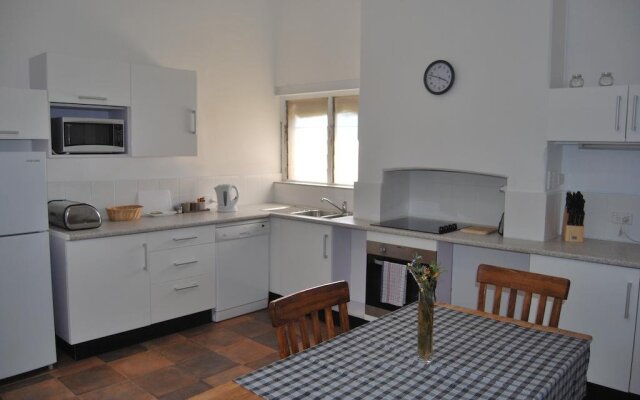 Jacaranda Cottage
