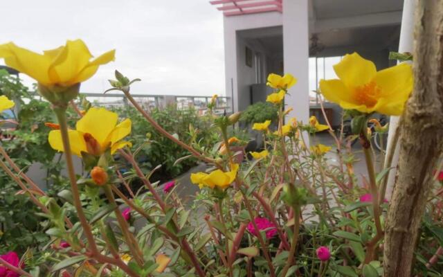 2N Residence