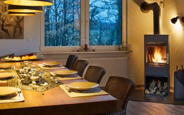 Modern Apartment Near Centre