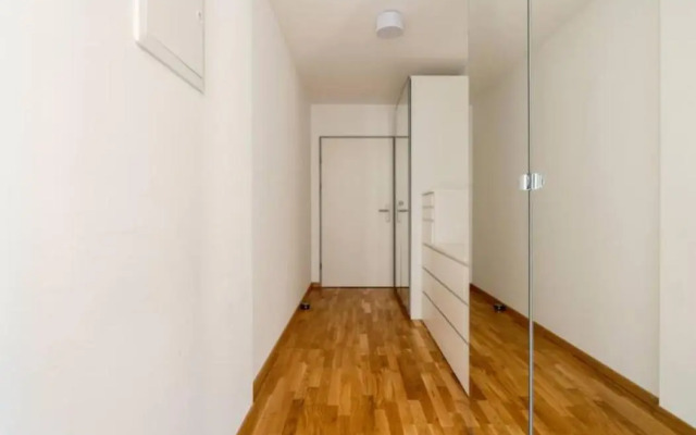 Near Lake Fully Furnished Beautiful Apartment