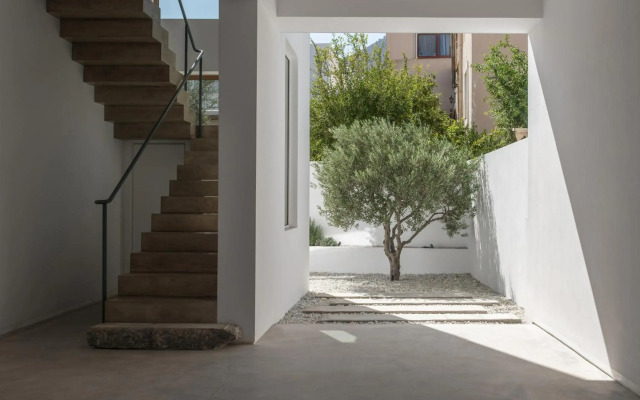 Villa Mimaze Minimalist Living