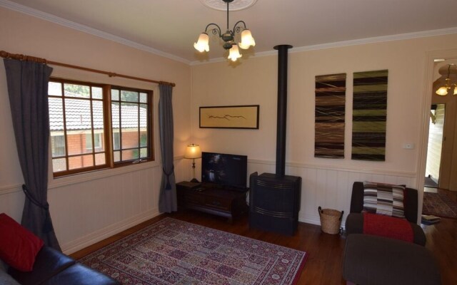 Allegra Cottage in Leura