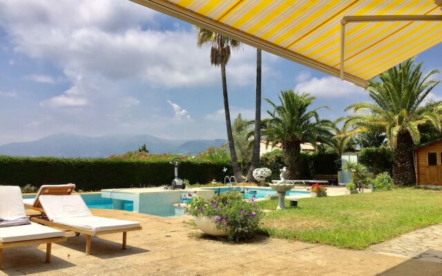 Villa Provence Pool & View