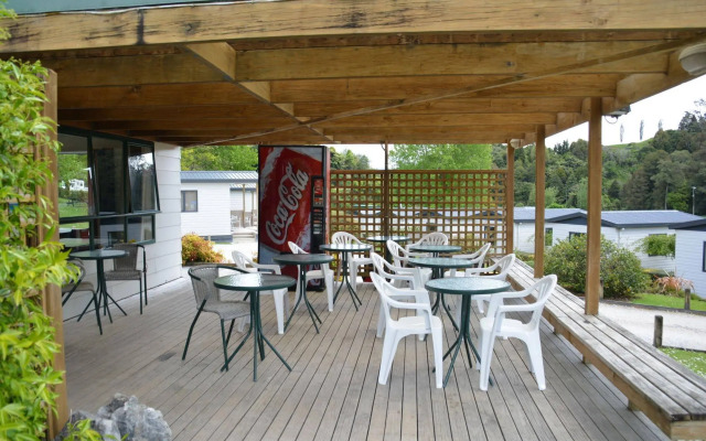 Waitomo Top 10 Holiday Park
