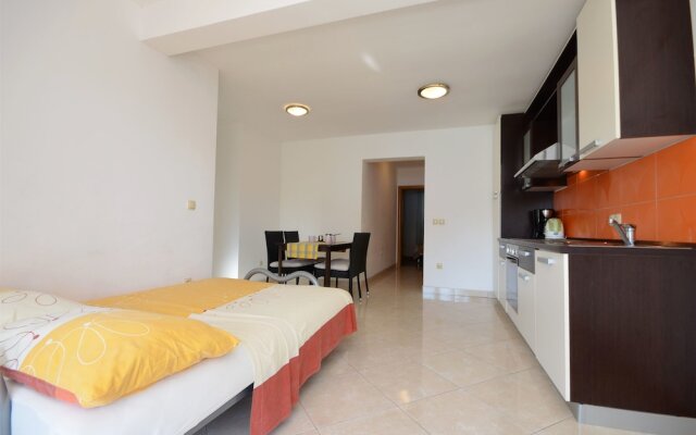 Apartment Srima